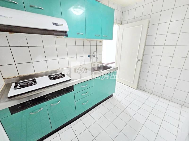 33F2桃園慈華街華廈房屋室內格局與周邊環境