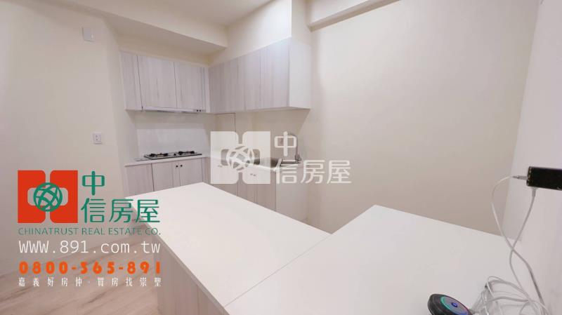 興業西路全新整理店住房屋室內格局與周邊環境