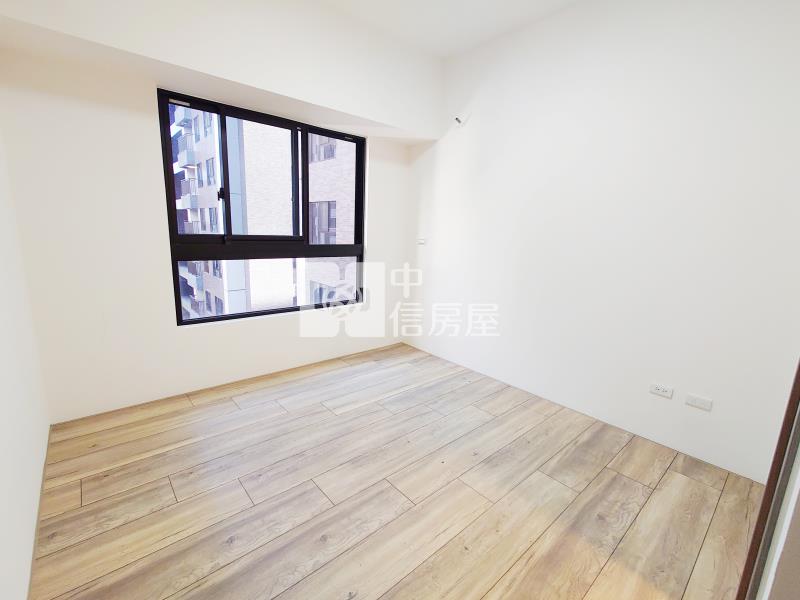 樹孝商圈綠雅圖三房平車房屋室內格局與周邊環境