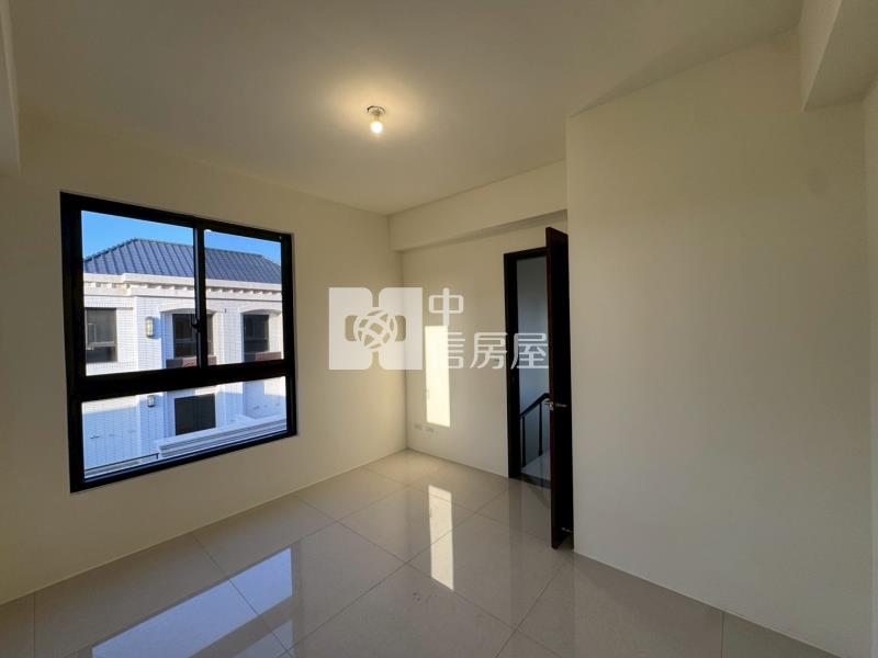 單元二益豐莊園全新電梯別墅房屋室內格局與周邊環境