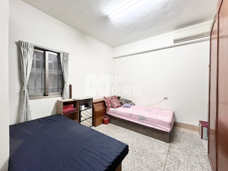 松竹捷運七米大面寬雙車透天房屋室內格局與周邊環境