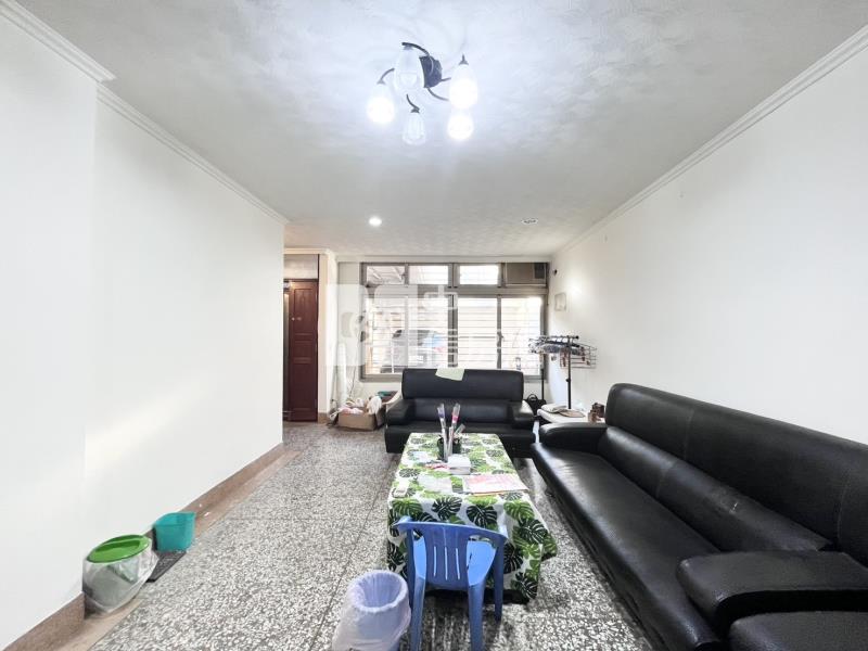 松竹捷運七米大面寬雙車透天房屋室內格局與周邊環境