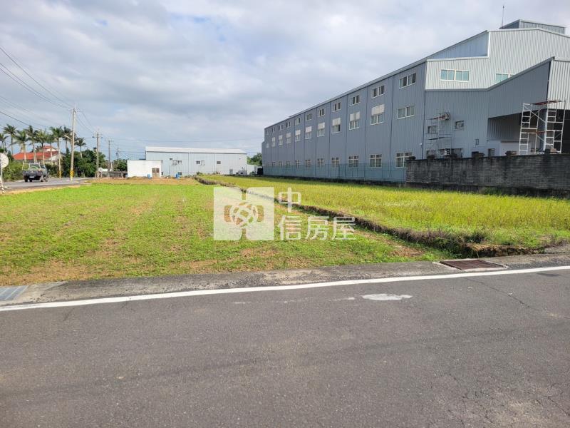 富源全新資材室房屋室內格局與周邊環境