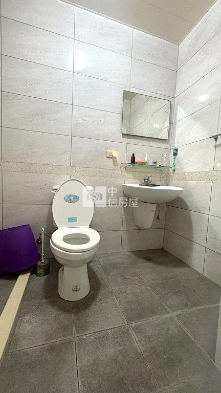 中壢家樂福/體育園區透天店住(中信卓越團隊)房屋室內格局與周邊環境