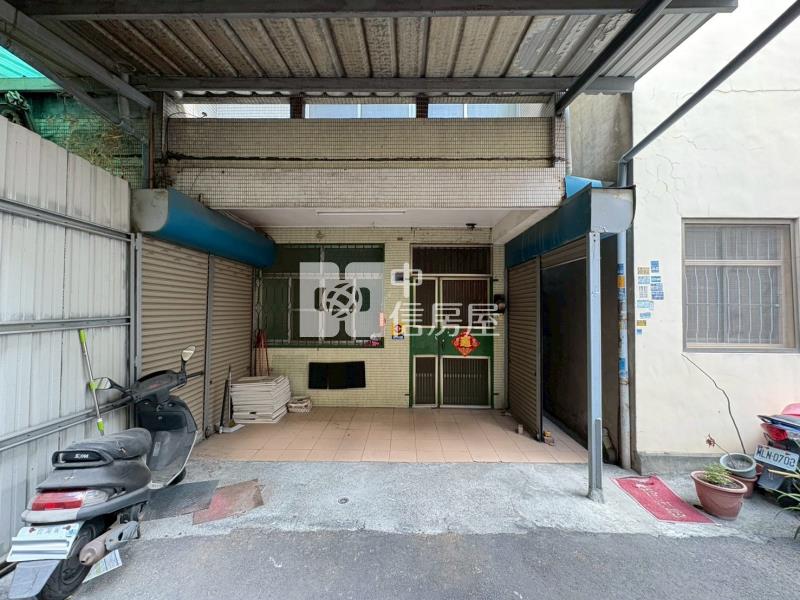 崇光國小旁前院停車低總價透天房屋室內格局與周邊環境