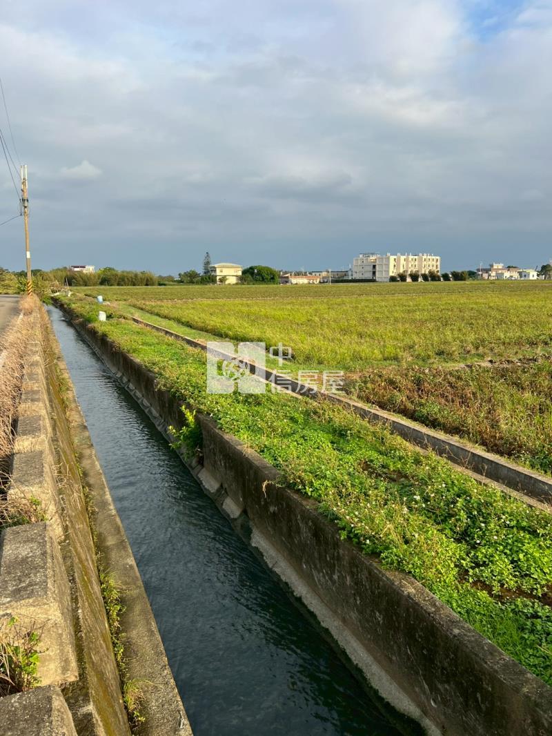 新屋快速路八段美農地房屋室內格局與周邊環境