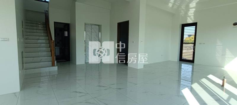 礁溪武暖全新電梯農舍房屋室內格局與周邊環境