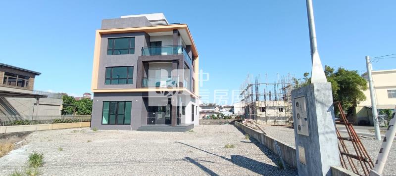 礁溪武暖全新電梯農舍房屋室內格局與周邊環境