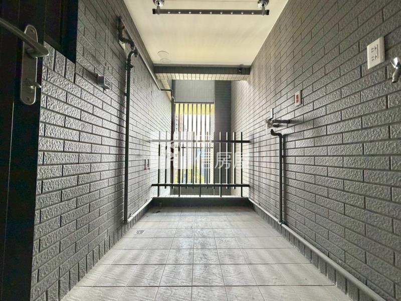 精銳嚮未來全新三房B1平車房屋室內格局與周邊環境