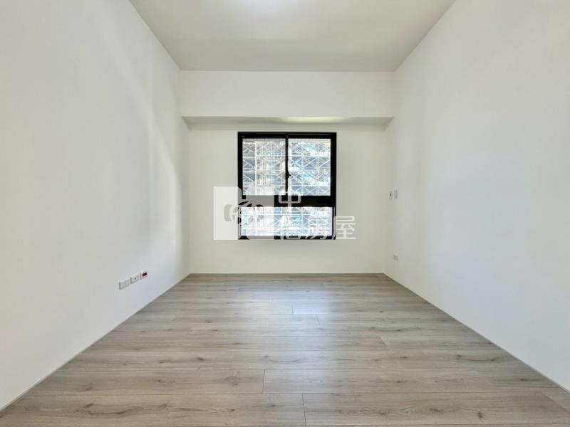 精銳嚮未來全新三房B1平車房屋室內格局與周邊環境