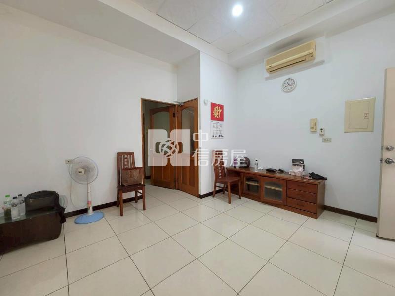 楊梅車站鵬程萬里四房車透天房屋室內格局與周邊環境