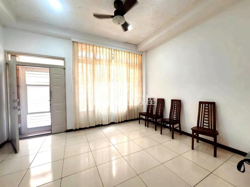 楊梅車站鵬程萬里四房車透天房屋室內格局與周邊環境