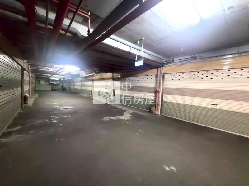 楊梅車站鵬程萬里四房車透天房屋室內格局與周邊環境