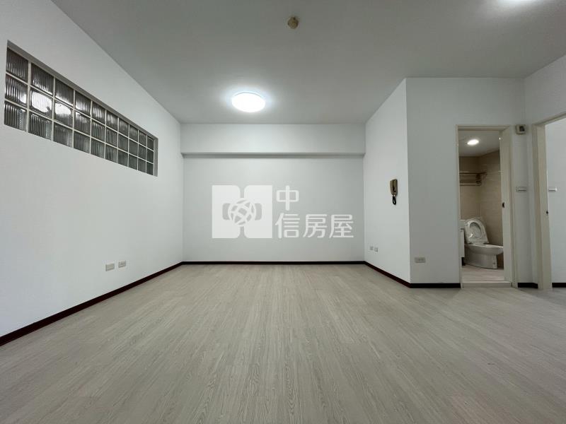 中山醫| 園道優閣兩房休旅車位房屋室內格局與周邊環境