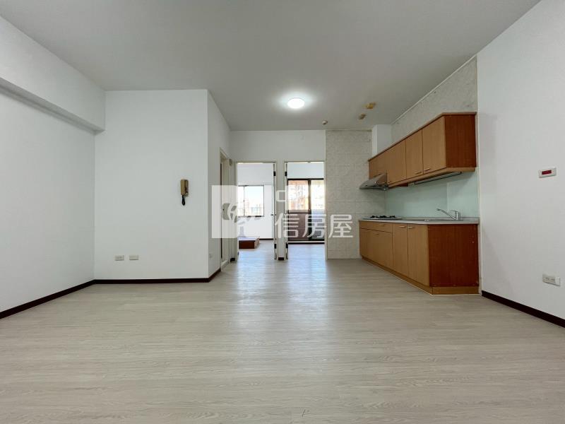 中山醫| 園道優閣兩房休旅車位房屋室內格局與周邊環境