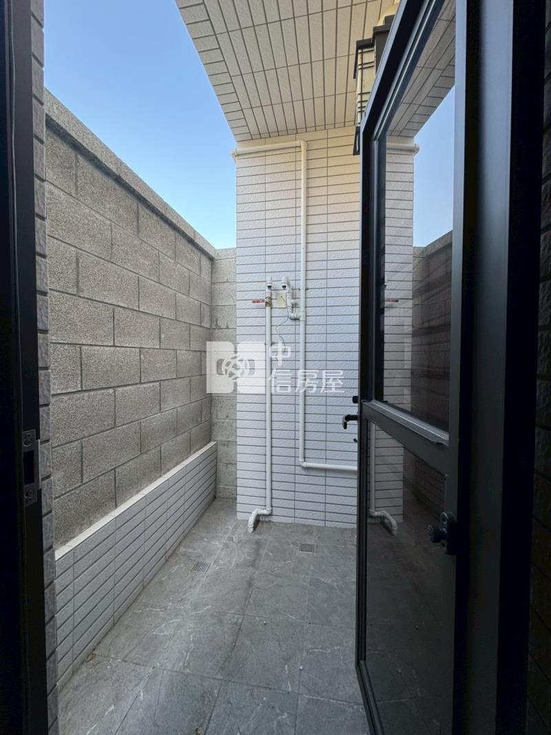 單元二益豐莊園全新朝南雙車電梯別墅房屋室內格局與周邊環境