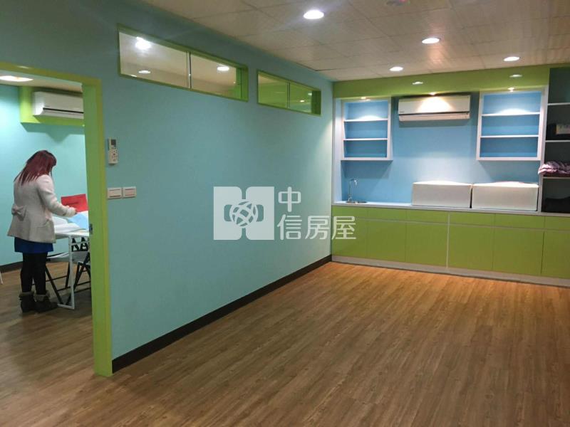 楊梅楊明國小1+2樓大面寬店面房屋室內格局與周邊環境