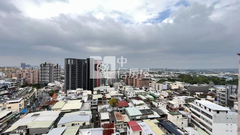 內壢高中美裝潢4房房屋室內格局與周邊環境