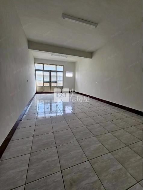 員東國小旁農舍2+2樓透天房屋室內格局與周邊環境