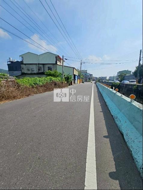 員東國小旁農舍2+2樓透天房屋室內格局與周邊環境