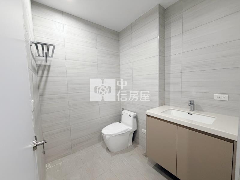 仁美國小全新臨路電墅房屋室內格局與周邊環境