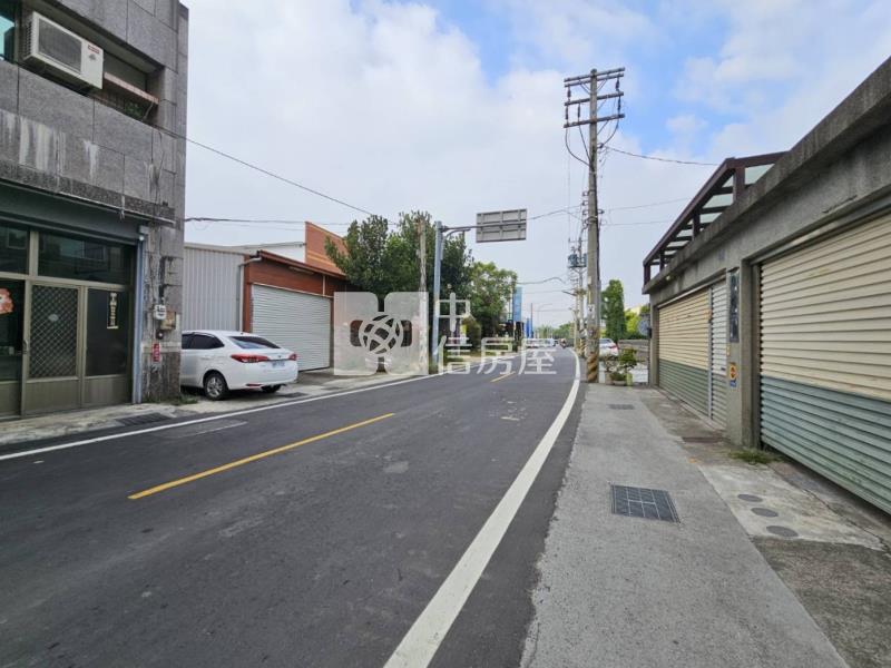 草屯大地坪精品汽車旅館房屋室內格局與周邊環境