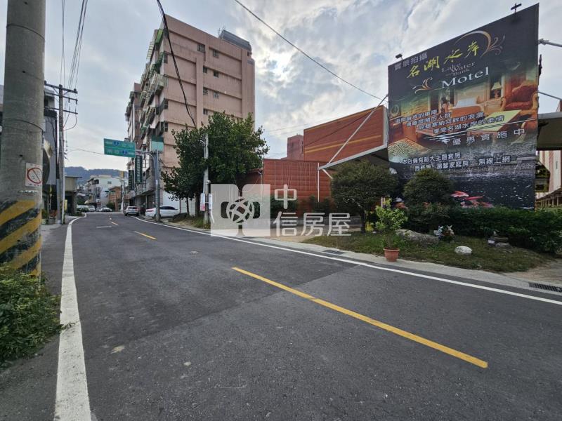 草屯大地坪精品汽車旅館房屋室內格局與周邊環境