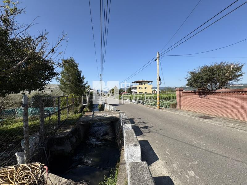 紅瓦厝自然系農地房屋室內格局與周邊環境