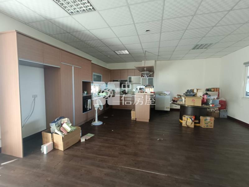 太平@興旺發大財@永豐路.三照廠房.有500坪.建坪可使用.超大面寬.20米路.貨櫃車可達.歡迎鑑賞房屋室內格局與周邊環境