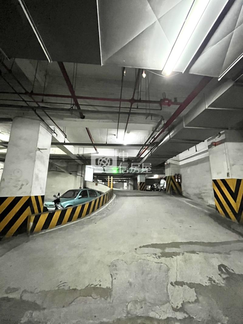 (愛丁堡王宮)塗城商圈正三房車位大陽台房屋室內格局與周邊環境