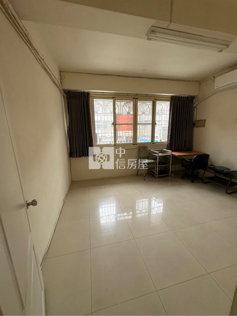 嶺東精科園區黃金透店房屋室內格局與周邊環境