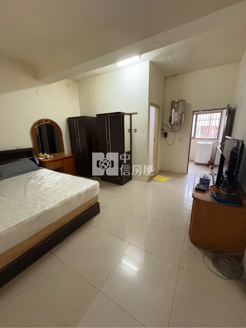 嶺東精科園區黃金透店房屋室內格局與周邊環境