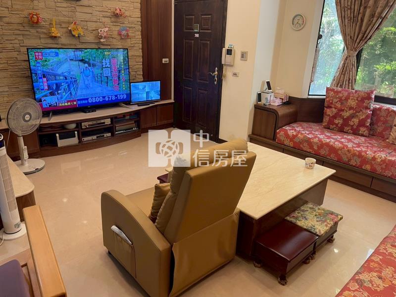 文化國小旁三車位別墅房屋室內格局與周邊環境