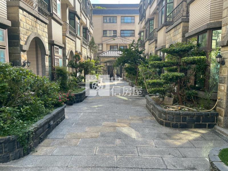 文化國小旁三車位別墅房屋室內格局與周邊環境