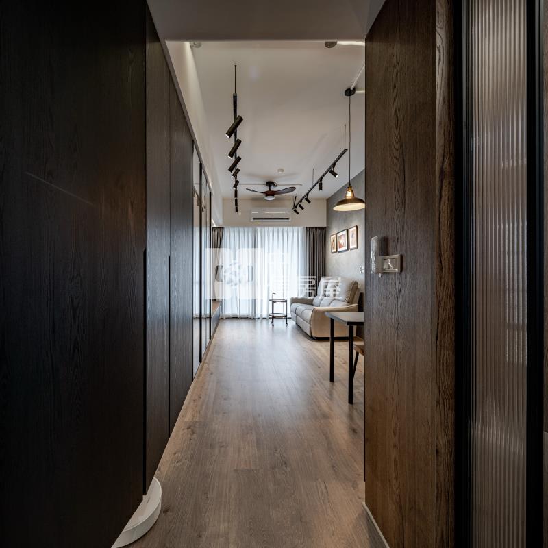 【神馬】(專任)青埔A18水岸景觀裝潢2房車房屋室內格局與周邊環境