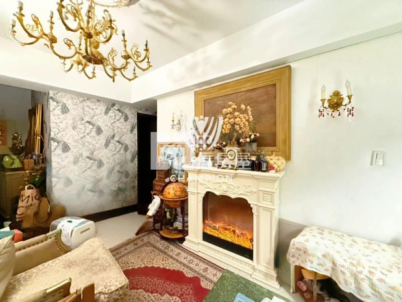 新橫濱歐風城堡玄關兩房車房屋室內格局與周邊環境