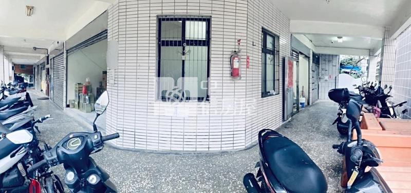 武聖1樓邊間三角窗+超大面寬 稀有釋出房屋室內格局與周邊環境