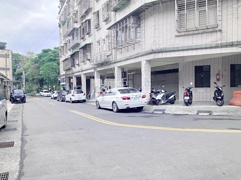 武聖1樓邊間三角窗+超大面寬 稀有釋出房屋室內格局與周邊環境