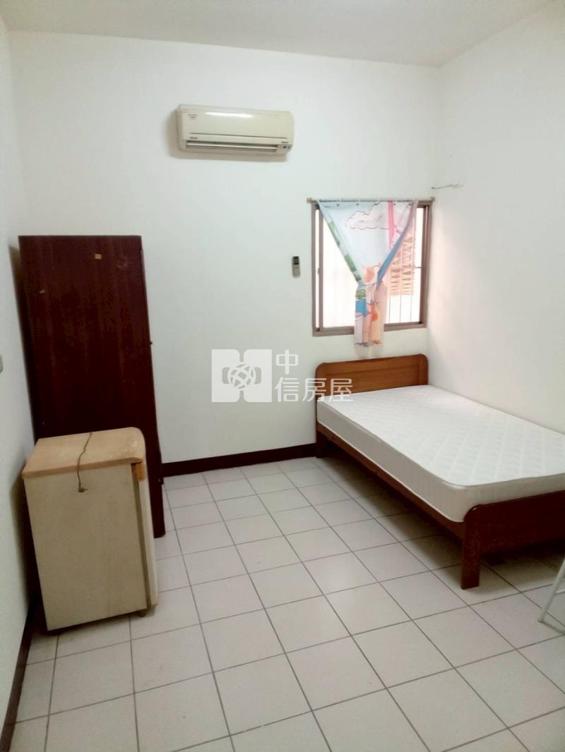 近勤益8套房收租透天房屋室內格局與周邊環境