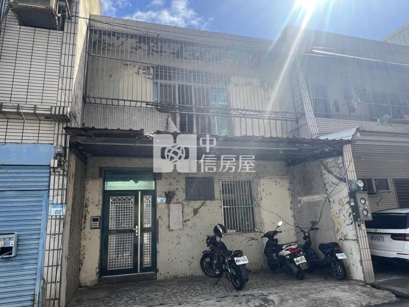 大園需整理大地坪透天鄰近A15機捷房屋室內格局與周邊環境