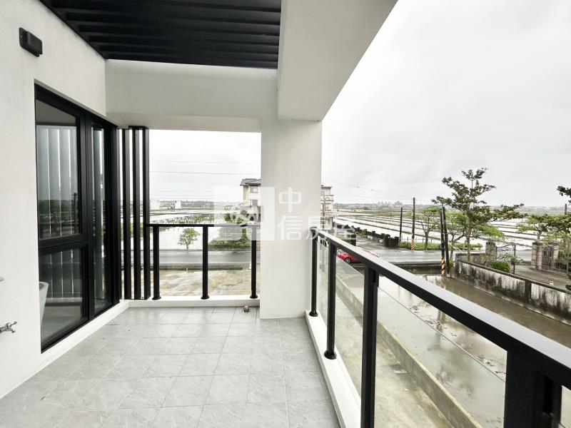 壯圍近中道百坪質感電梯農舍房屋室內格局與周邊環境