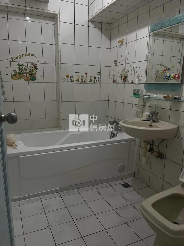 豪屋曉波華廈房屋室內格局與周邊環境