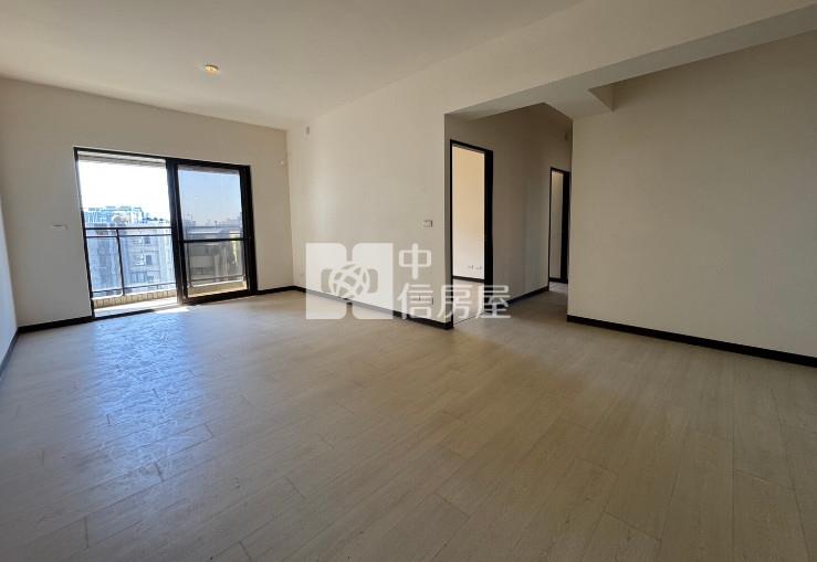 【奔馳】全新景觀佳昕昕境房屋室內格局與周邊環境