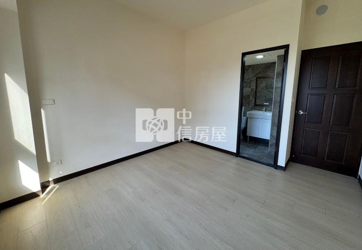 【奔馳】全新景觀佳昕昕境房屋室內格局與周邊環境