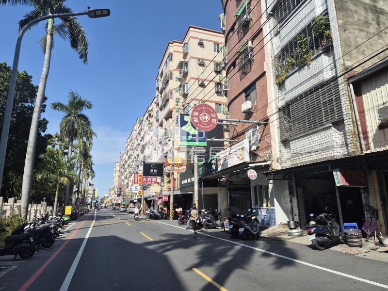 鹽行南應大黃金店住房屋室內格局與周邊環境