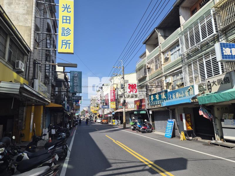 鹽行南應大黃金店住房屋室內格局與周邊環境