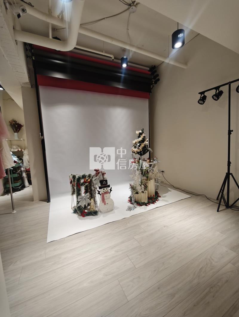 (中悅桂冠)全新整理三房+平面車位房屋室內格局與周邊環境