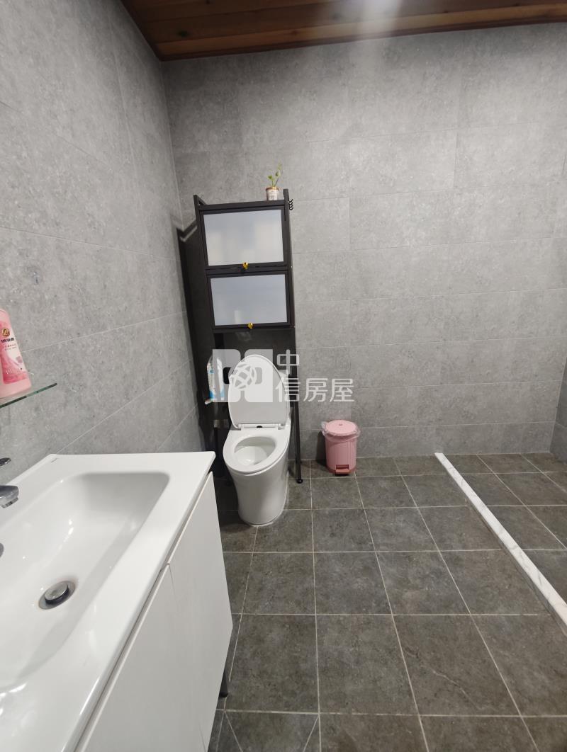 (中悅桂冠)全新整理三房+平面車位房屋室內格局與周邊環境