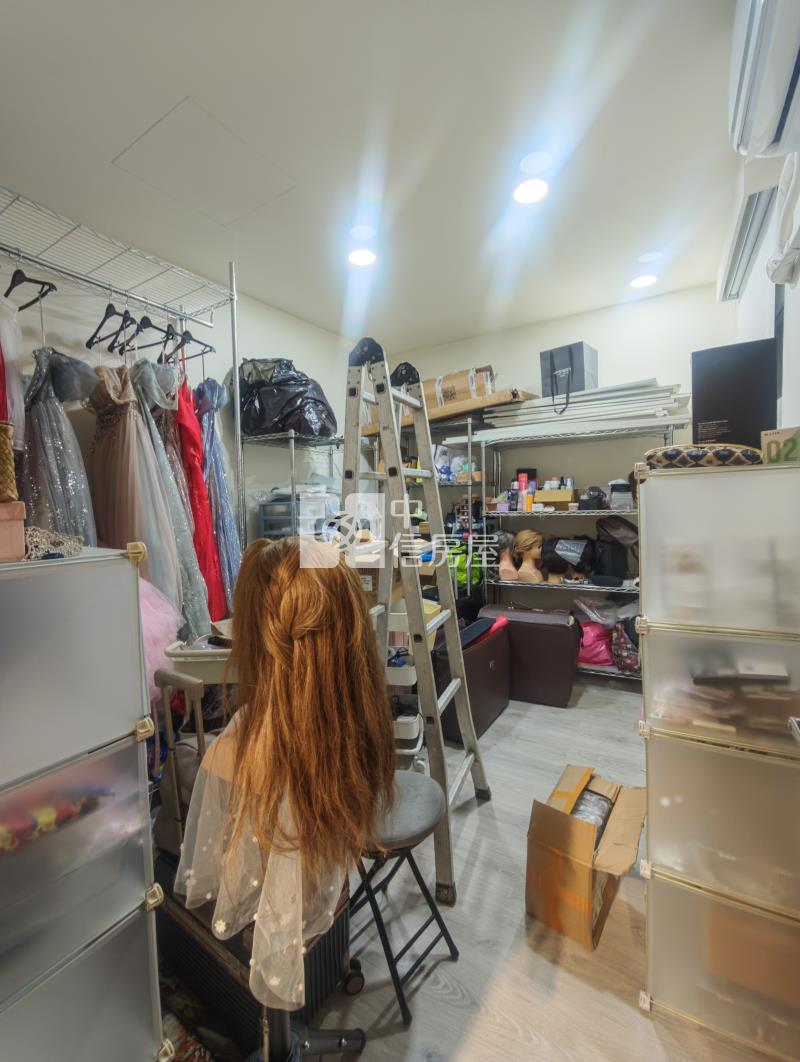 (中悅桂冠)全新整理三房+平面車位房屋室內格局與周邊環境