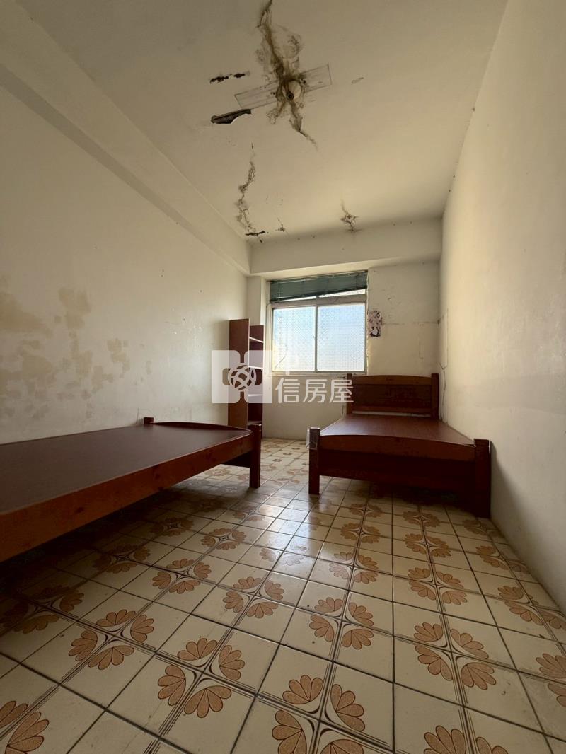 欠修理健康寓房屋室內格局與周邊環境